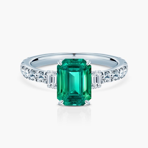 Pierścionek Savicki: białe złoto, szmaragd, diamenty